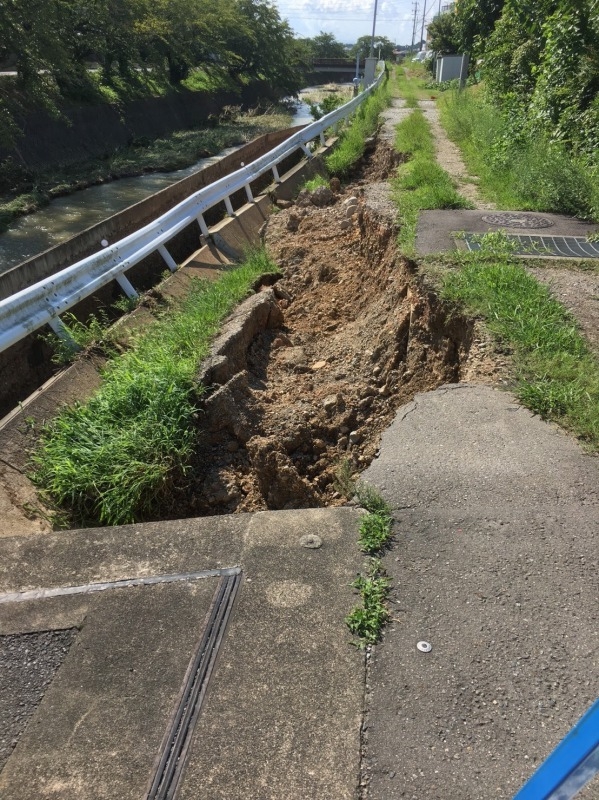 突然の豪雨が多すぎですね。